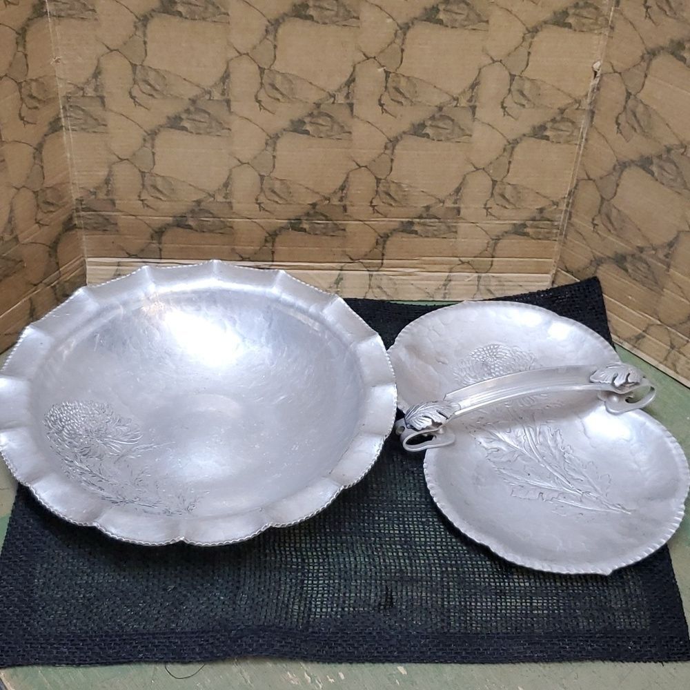 Continental Hammered Aluminum Hand Wrought Ruffled Edge silverlook #714 & #539‎